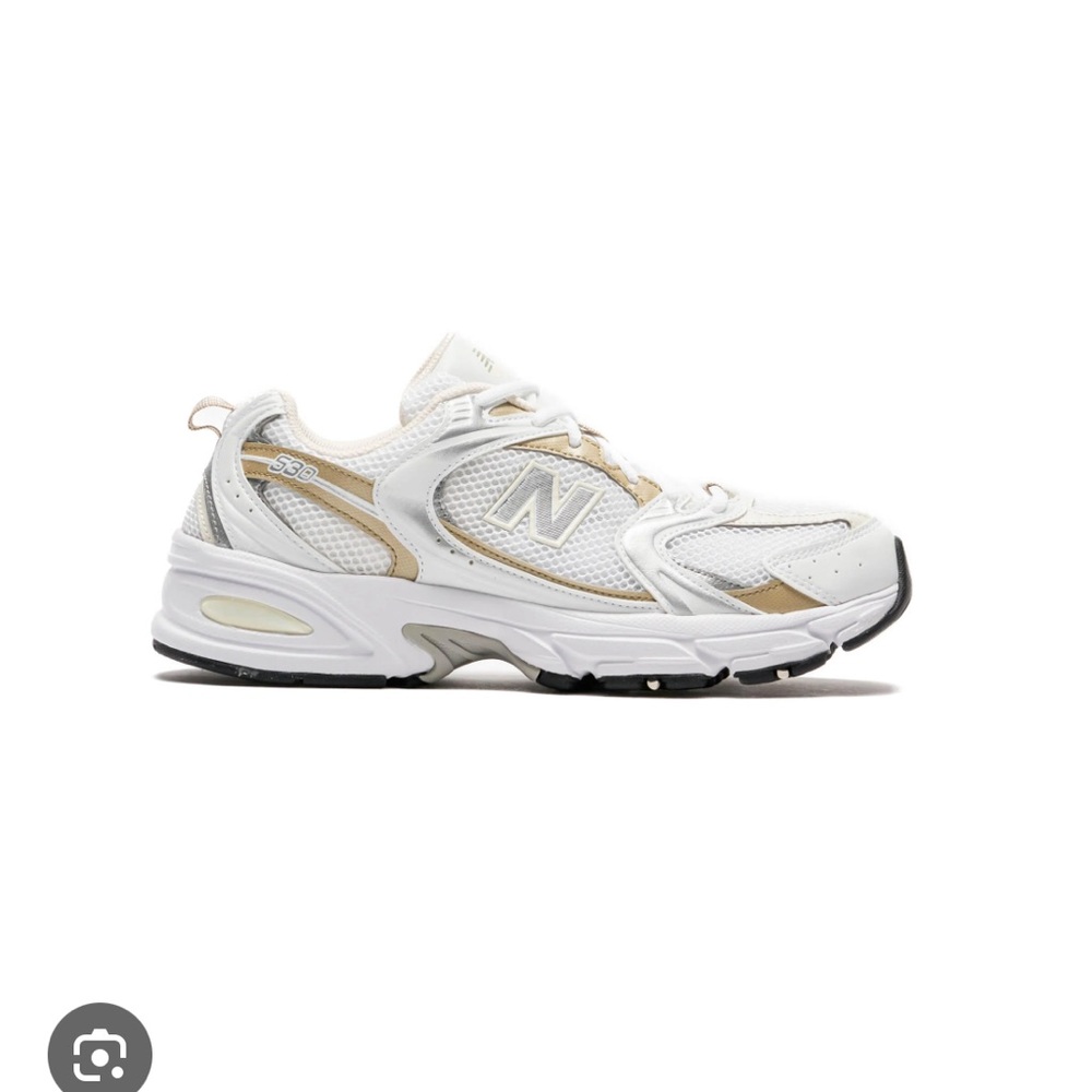 New Balance 530 Sneakers: SZ 7.5